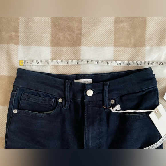NWT Good American Women's Skinny Dark Blue Jeans Mid-Rise fits sizes 6-12 - Picture 7 of 10